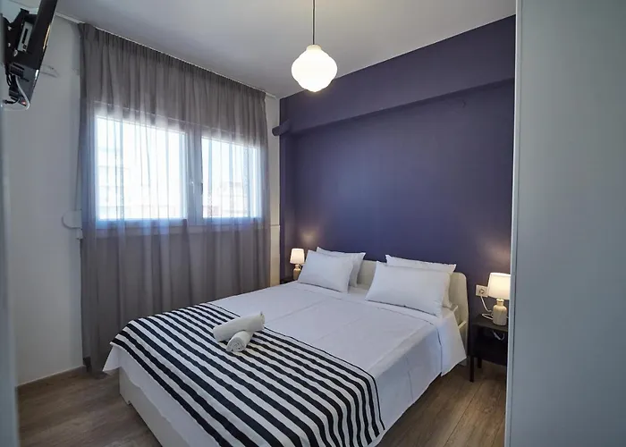 Luxury In * سالونيك